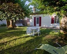 France Gironde Noaillan vacation rental compare prices direct by owner 34790293