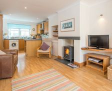 United Kingdom Pembrokeshire Haverfordwest vacation rental compare prices direct by owner 34851173