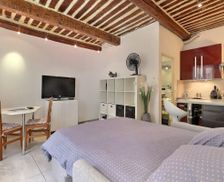 France Provence-Alpes-Côte d'Azur Cassis vacation rental compare prices direct by owner 33461866