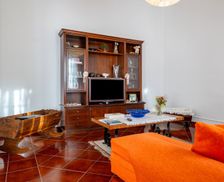 Italy Lazio Pezze di Greco vacation rental compare prices direct by owner 34894688