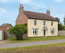 United Kingdom  Long Sutton vacation rental compare prices direct by owner 36019506