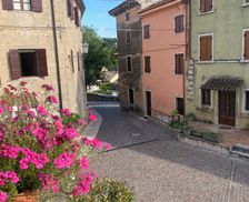 Italy Provincia di Verona Colà vacation rental compare prices direct by owner 36099607