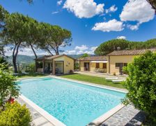 Italy  Bucine vacation rental compare prices direct by owner 36186469