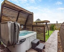 United Kingdom  Gunthorpe, near Nottingham vacation rental compare prices direct by owner 34873857