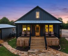 United States Texas Henderson vacation rental compare prices direct by owner 34809779