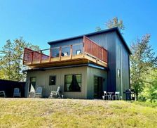 United States New York Saugerties vacation rental compare prices direct by owner 28927625