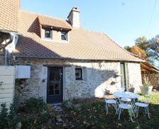 France Cantal Saint-Mamet-la-Salvetat vacation rental compare prices direct by owner 34780999