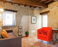 Italy  Pascoso - Pescaglia(lucca) vacation rental compare prices direct by owner 6252796