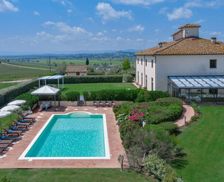 Italy Tuscany Fattoria vacation rental compare prices direct by owner 29869054