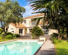 France  Préfailles vacation rental compare prices direct by owner 33567626