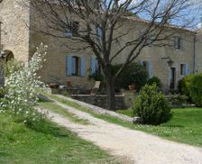 France Provence-Alpes-Côte-D’Azur Lacoste vacation rental compare prices direct by owner 4329895