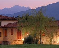 Italy Toscana Villa Collemandina Lucca vacation rental compare prices direct by owner 4684571