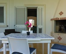 Italy Puglia Torre San Giovanni vacation rental compare prices direct by owner 4393429