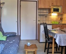 France Provence - Alpes - Cote d'Azur Risoul vacation rental compare prices direct by owner 5411469