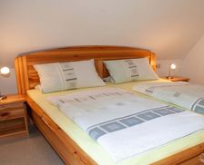 Germany Baden-Wuerttemberg Titisee-Neustadt vacation rental compare prices direct by owner 5723623