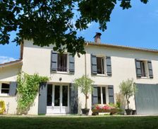 France Nouvelle-Aquitaine Casteljaloux vacation rental compare prices direct by owner 4571708