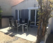 France PCh Saint-Georges-de-Didonne vacation rental compare prices direct by owner 4449941