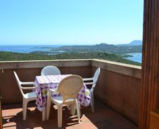 Italy Sardinia Cugnana Verde vacation rental compare prices direct by owner 4408522