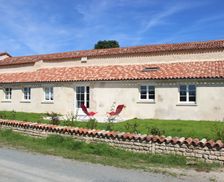 France Pays de la Loire Saint-Valérien vacation rental compare prices direct by owner 4155232