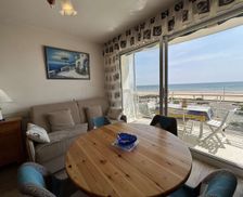 France Pays de la Loire Saint-Jean-de-Monts vacation rental compare prices direct by owner 19619271