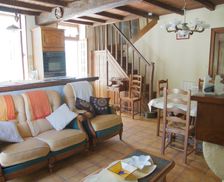 France Nouvelle-Aquitaine Douchapt vacation rental compare prices direct by owner 4366307