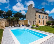 France Bretagne PLOUNEOUR TREZ vacation rental compare prices direct by owner 4705762