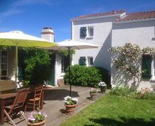 France Pays de la Loire Saint-Hilaire-de-Riez vacation rental compare prices direct by owner 3937638