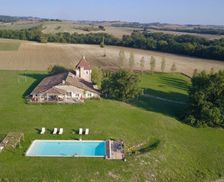 France Occitanie Mauroux vacation rental compare prices direct by owner 4910543