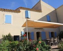 France Provence-Alpes-Côte-D’Azur Peypin-D'aigues vacation rental compare prices direct by owner 4186861