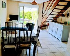 France Bretagne Arradon vacation rental compare prices direct by owner 6675569