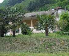 France Auvergne-Rhône-Alpes Thueyts vacation rental compare prices direct by owner 4049428