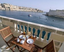 Malta South Eastern Region L-Isla vacation rental compare prices direct by owner 4785039