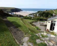 United Kingdom England Mawgan Porth vacation rental compare prices direct by owner 3942434