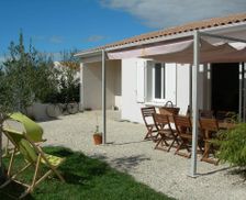 France Nouvelle-Aquitaine Fouras vacation rental compare prices direct by owner 4058545