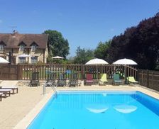 France Nouvelle-Aquitaine Saint-Aubin-de-Nabirat vacation rental compare prices direct by owner 4175995