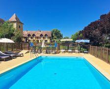 France Nouvelle-Aquitaine Saint-Aubin-de-Nabirat vacation rental compare prices direct by owner 4175995