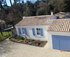 France Nouvelle-Aquitaine Dolus-D'oléron vacation rental compare prices direct by owner 4988806