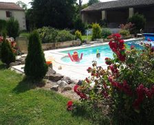 France Pays De La Loire Oulmes vacation rental compare prices direct by owner 4477234