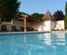 France Nouvelle-Aquitaine Montcaret vacation rental compare prices direct by owner 4914122