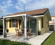 Italy Veneto Calmasino vacation rental compare prices direct by owner 4370725