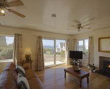 United Kingdom Isle of Anglesey Holyhead vacation rental compare prices direct by owner 4380697