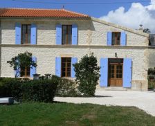 France Nouvelle-Aquitaine Saint-Germain-Du-Seudre vacation rental compare prices direct by owner 4418869