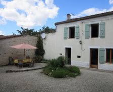 France Nouvelle-Aquitaine Coulgens vacation rental compare prices direct by owner 5101740