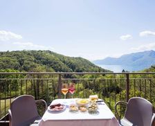 Italy Lombardia Dumenza vacation rental compare prices direct by owner 6606784