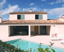 France Provence-Alpes-Côte-D’Azur Malaucène vacation rental compare prices direct by owner 6699087