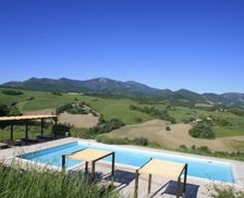 Italy Marche Pesaro Urbino vacation rental compare prices direct by owner 6756474