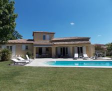 France Provence-Alpes-Côte-D’Azur Lamanon vacation rental compare prices direct by owner 5173661