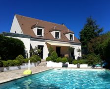 France Ile-De-France Bougival vacation rental compare prices direct by owner 11609000