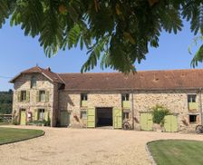 France Nouvelle-Aquitaine La Roche-l'Abeille vacation rental compare prices direct by owner 4332235