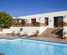 Spain CN Nazaret vacation rental compare prices direct by owner 4903869